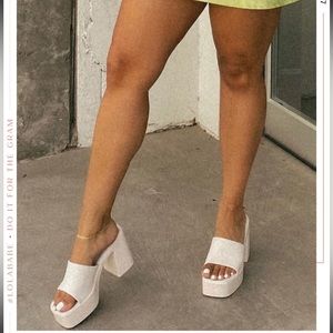 Cream platform mule . Brand new with tags & dust bags